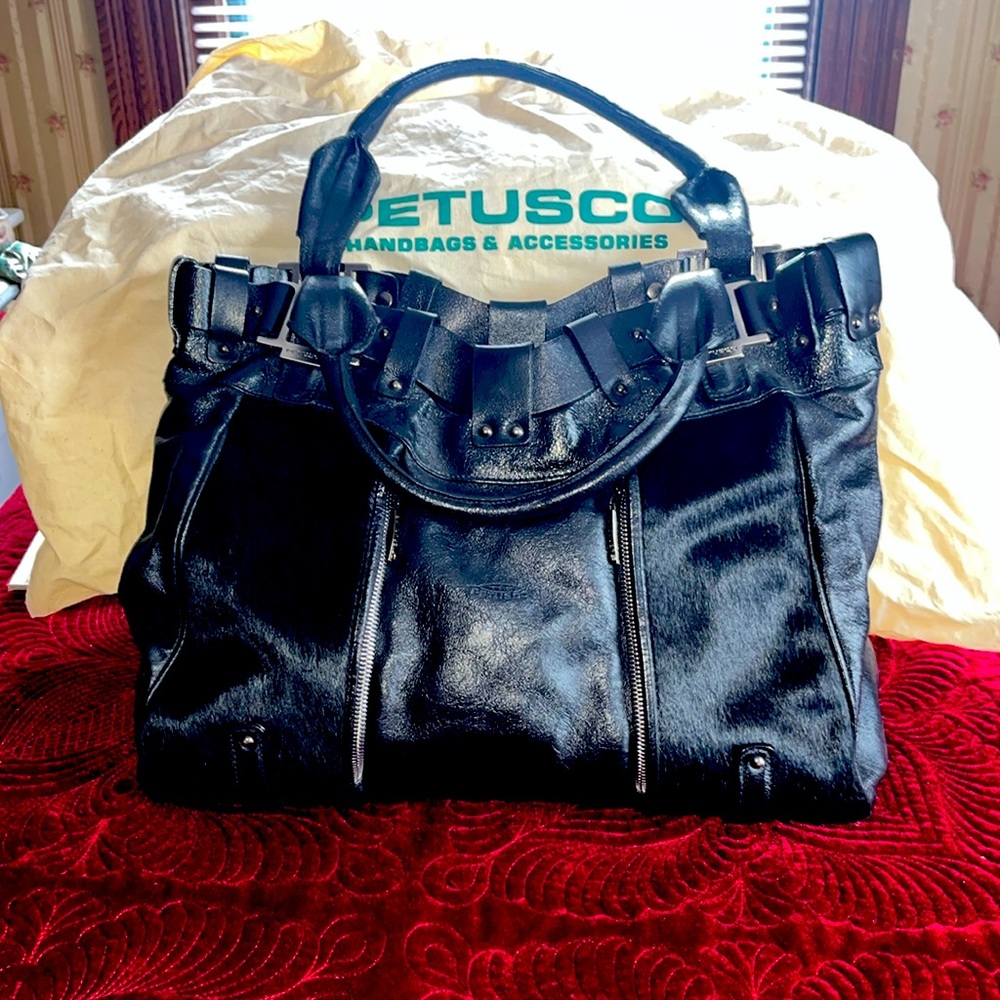 Petusco shoulder bag